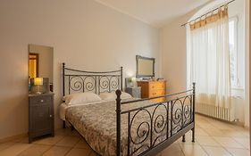 Ponte Per La Sardegna E La Corsica Dalla Toscana Family Apartment